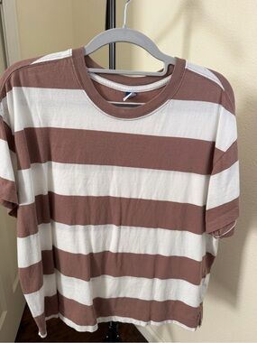 Old Navy Striped Short-Sleeve Tee in Brown and White